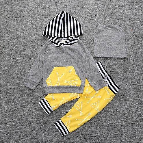 Gray with Yellow TeePee/Arrows Hoodie Set